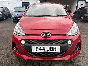 Used 2017 Hyundai I10 Premium Se Red - Interior and Exterior details 2