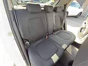Used 2017 Hyundai I10 Premium White - Interior and Exterior details 19