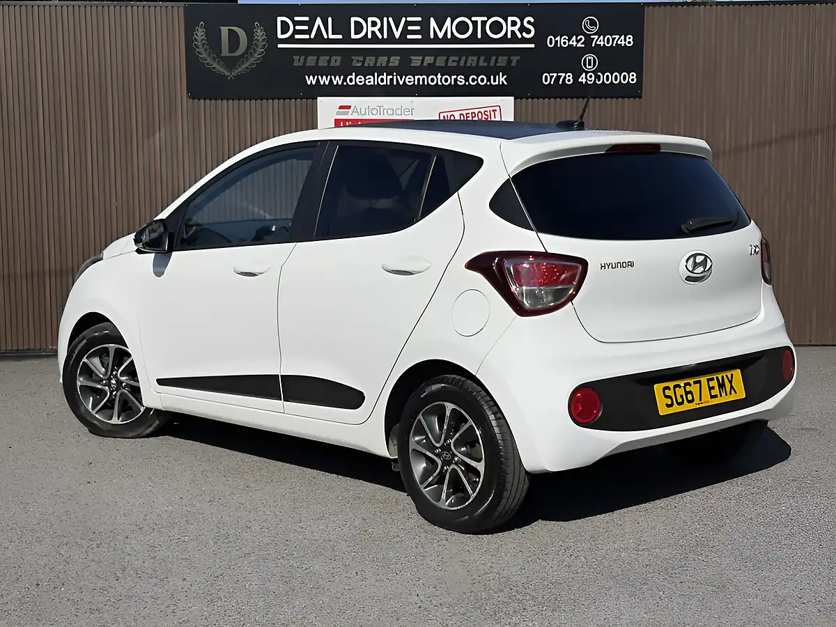 Used 2017 Hyundai I10 Premium White - Interior and Exterior details 5