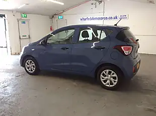 Used 2017 Hyundai I10 S Blue - Interior and Exterior details 7