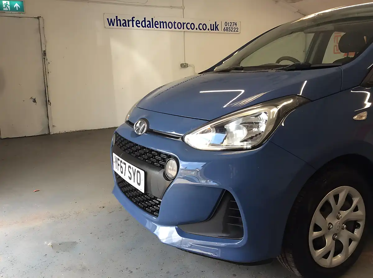 Used 2017 Hyundai I10 S Blue - Interior and Exterior details 9