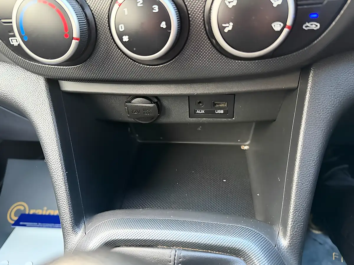 Used 2017 Hyundai i10 S Polar White - Interior and Exterior details 19
