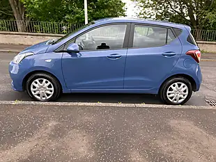 Used 2017 Hyundai i10 Se Blue - Interior and Exterior details 11