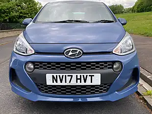 Used 2017 Hyundai i10 Se Blue - Interior and Exterior details 15
