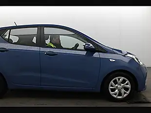 Used 2017 Hyundai i10 Se Blue - Interior and Exterior details 15