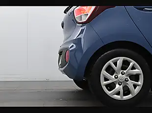 Used 2017 Hyundai i10 Se Blue - Interior and Exterior details 16