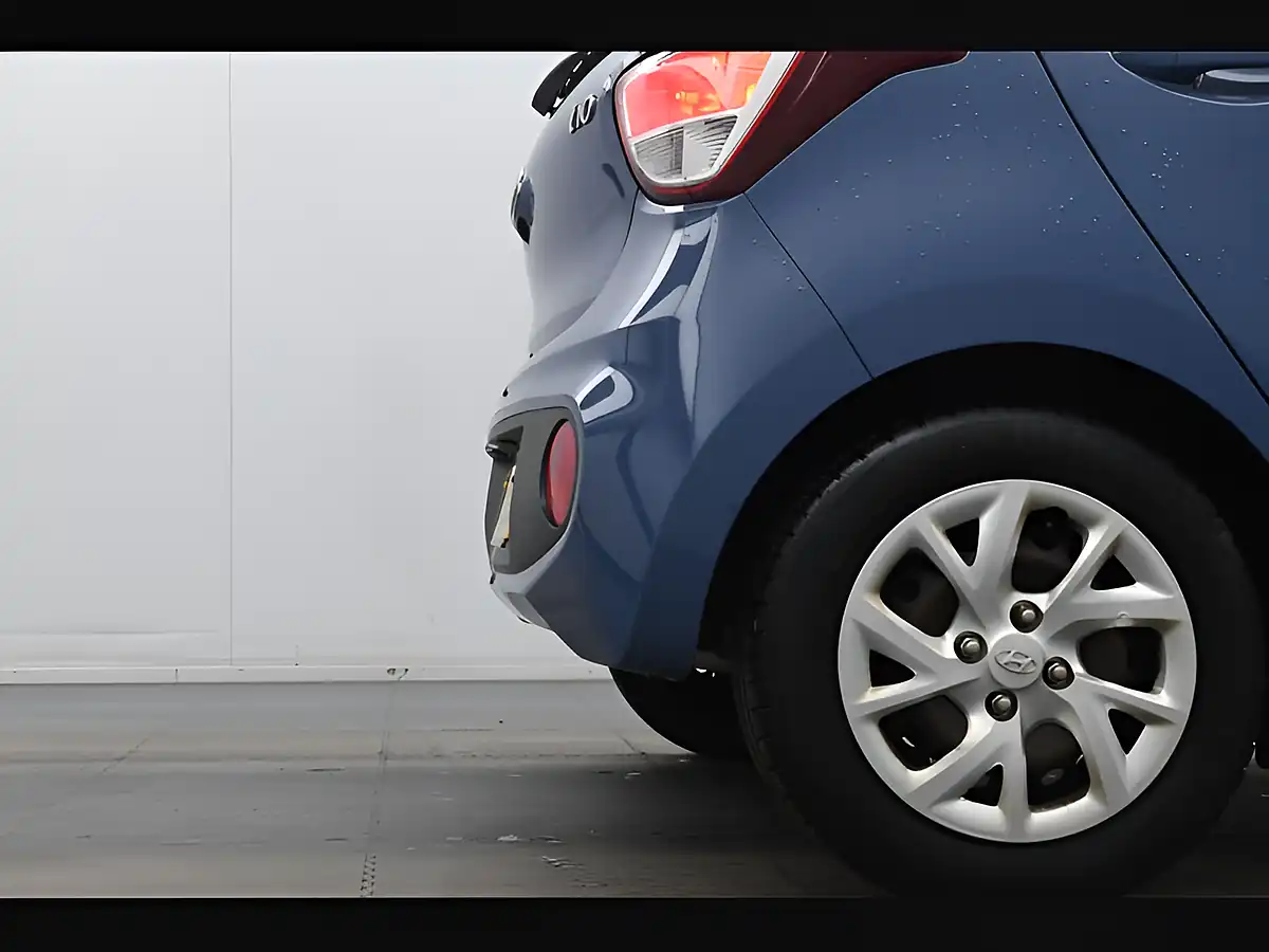 Used 2017 Hyundai i10 Se Blue - Interior and Exterior details 16