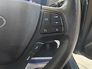 Used 2017 Hyundai I10 Se Blue - Interior and Exterior details 17