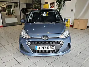 Used 2017 Hyundai I10 Se Blue - Interior and Exterior details 2