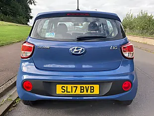 Used 2017 Hyundai I10 Se Blue - Interior and Exterior details 4