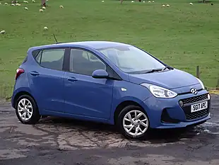 Used 2017 Hyundai i10 Se Blue - Interior and Exterior details 5