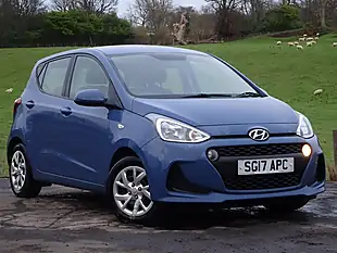 Used 2017 Hyundai i10 Se Blue - Interior and Exterior details 6