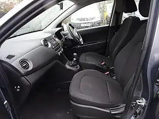 Used 2017 Hyundai I10 Se Grey - Interior and Exterior details 10