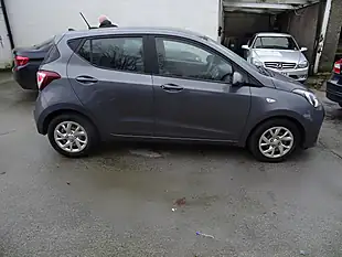 Used 2017 Hyundai I10 Se Grey - Interior and Exterior details 6