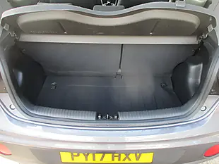 Used 2017 Hyundai i10 Se Grey - Interior and Exterior details 11