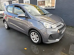 Used 2017 Hyundai I10 Se Grey - Interior and Exterior details 8