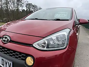 Used 2017 Hyundai i10 Se Passion Red - Interior and Exterior details 11