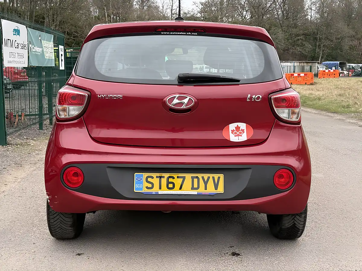 Used 2017 Hyundai i10 Se Passion Red - Interior and Exterior details 7