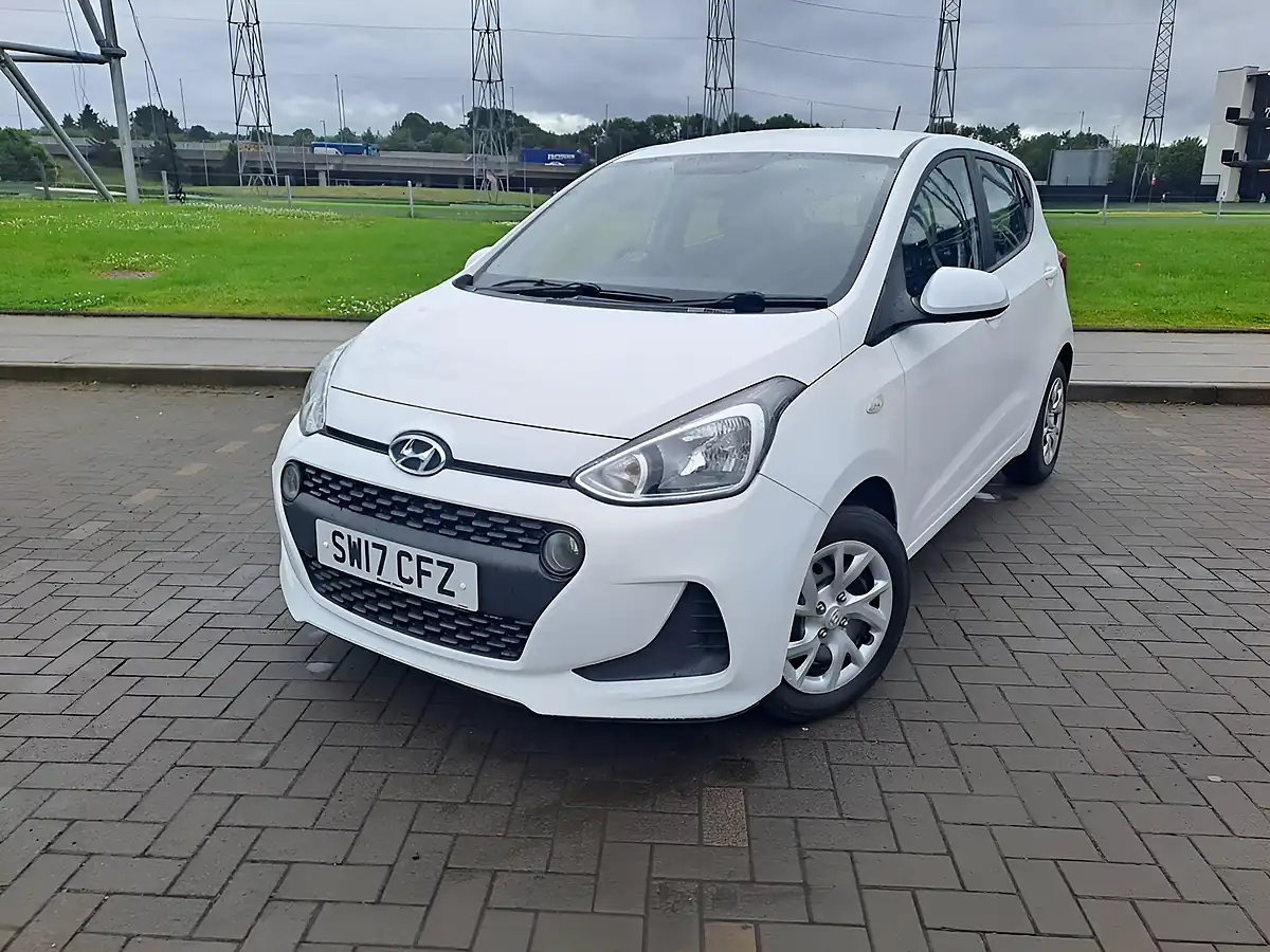 Used 2017 Hyundai I10 Se White - Front View