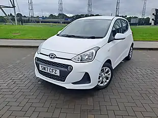 Used 2017 Hyundai I10 Se White - Interior and Exterior details 12
