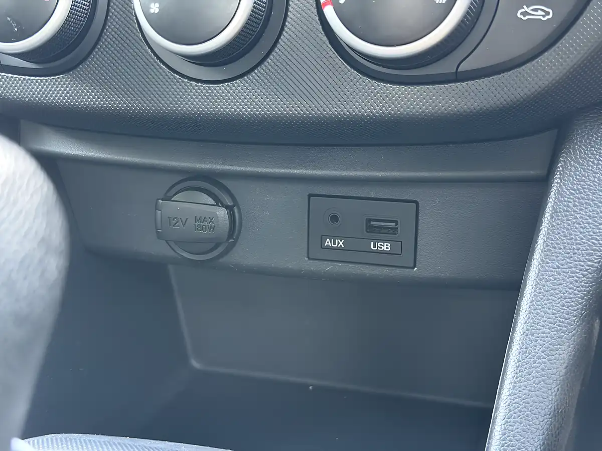 Used 2017 Hyundai i10 Se White - Interior and Exterior details 20