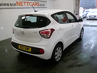 Used 2017 Hyundai i10 Se White - Interior and Exterior details 9