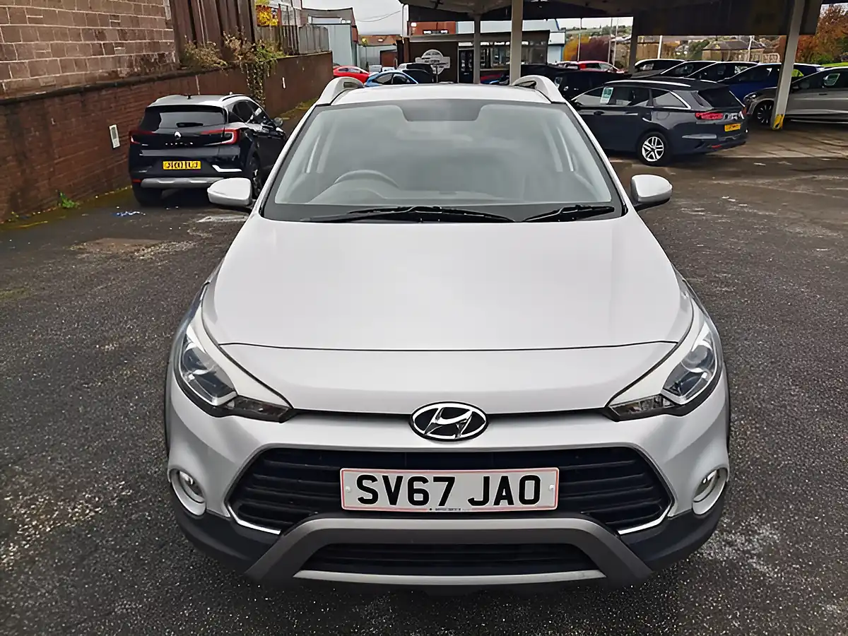 Used 2017 Hyundai I20 Active Silver - Interior and Exterior details 2