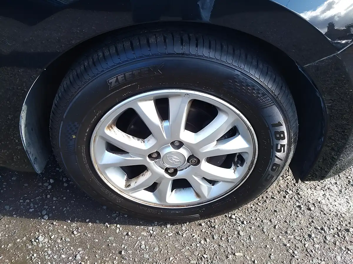 Used 2017 Hyundai i20 Se Black - Interior and Exterior details 10