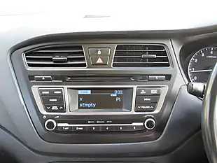 Used 2017 Hyundai I20 Se Blue - Interior and Exterior details 8
