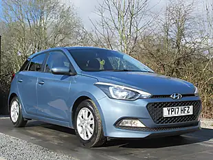Used 2017 Hyundai I20 Se Blue - Interior and Exterior details 9
