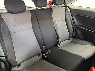 Used 2017 Hyundai i20 Se Red Metallic - Interior and Exterior details 11