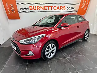 Used 2017 Hyundai i20 Se Red Metallic - Interior and Exterior details 2