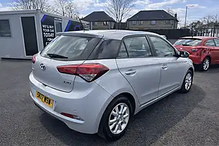 Used 2017 Hyundai I20 Se Silver - Interior and Exterior details 5