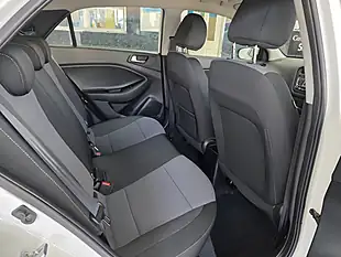 Used 2017 Hyundai i20 Se White - Interior and Exterior details 10