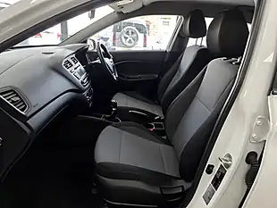 Used 2017 Hyundai i20 Se White - Interior and Exterior details 6