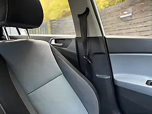 Used 2017 Hyundai I20 Se White - Interior and Exterior details 19