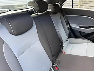 Used 2017 Hyundai I20 Se White - Interior and Exterior details 7