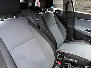 Used 2017 Hyundai I20 Se White - Interior and Exterior details 9