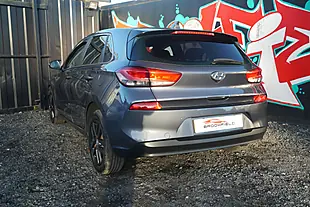 Used 2017 Hyundai I30 Blue Drive Se Nav Grey - Interior and Exterior details 10