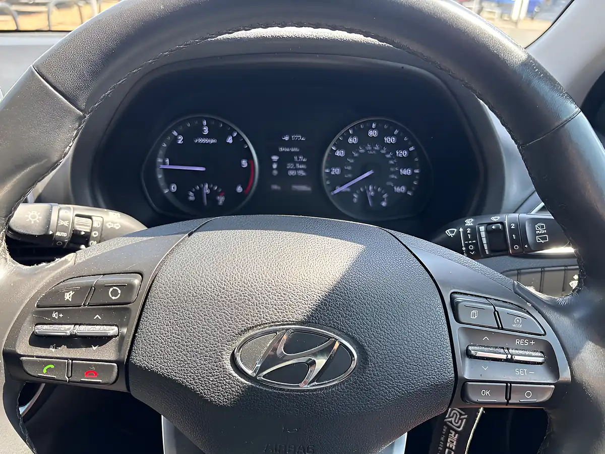 Used 2017 Hyundai i30 Estate Black - Interior and Exterior details 13