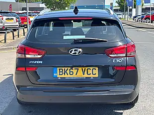 Used 2017 Hyundai i30 Estate Black - Interior and Exterior details 7