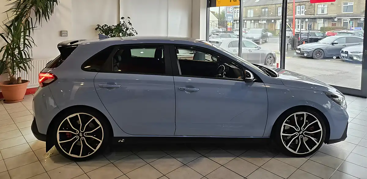 Used 2017 Hyundai I30 N Performance Blue - Interior and Exterior details 10