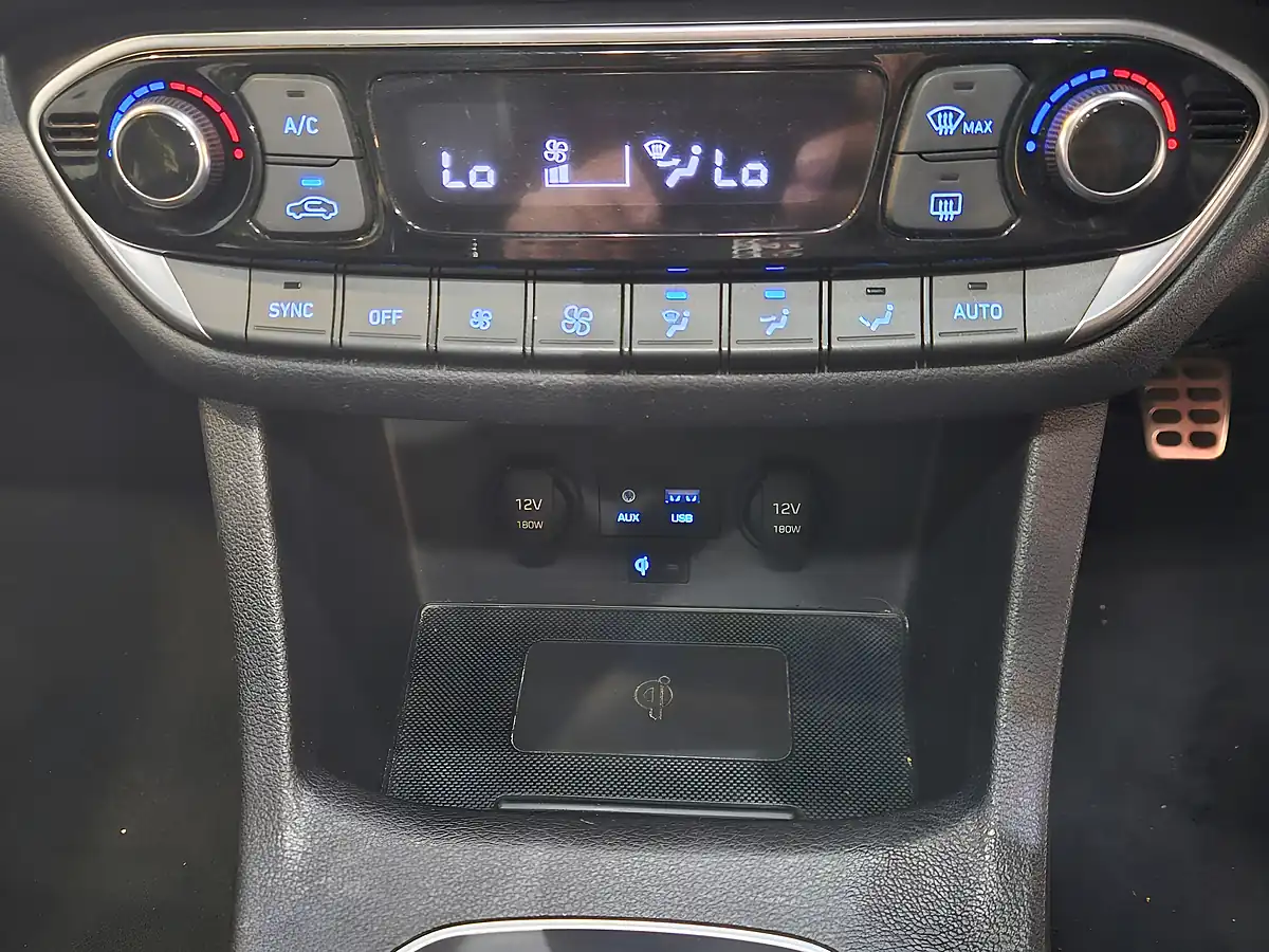 Used 2017 Hyundai I30 N Performance Blue - Interior and Exterior details 14