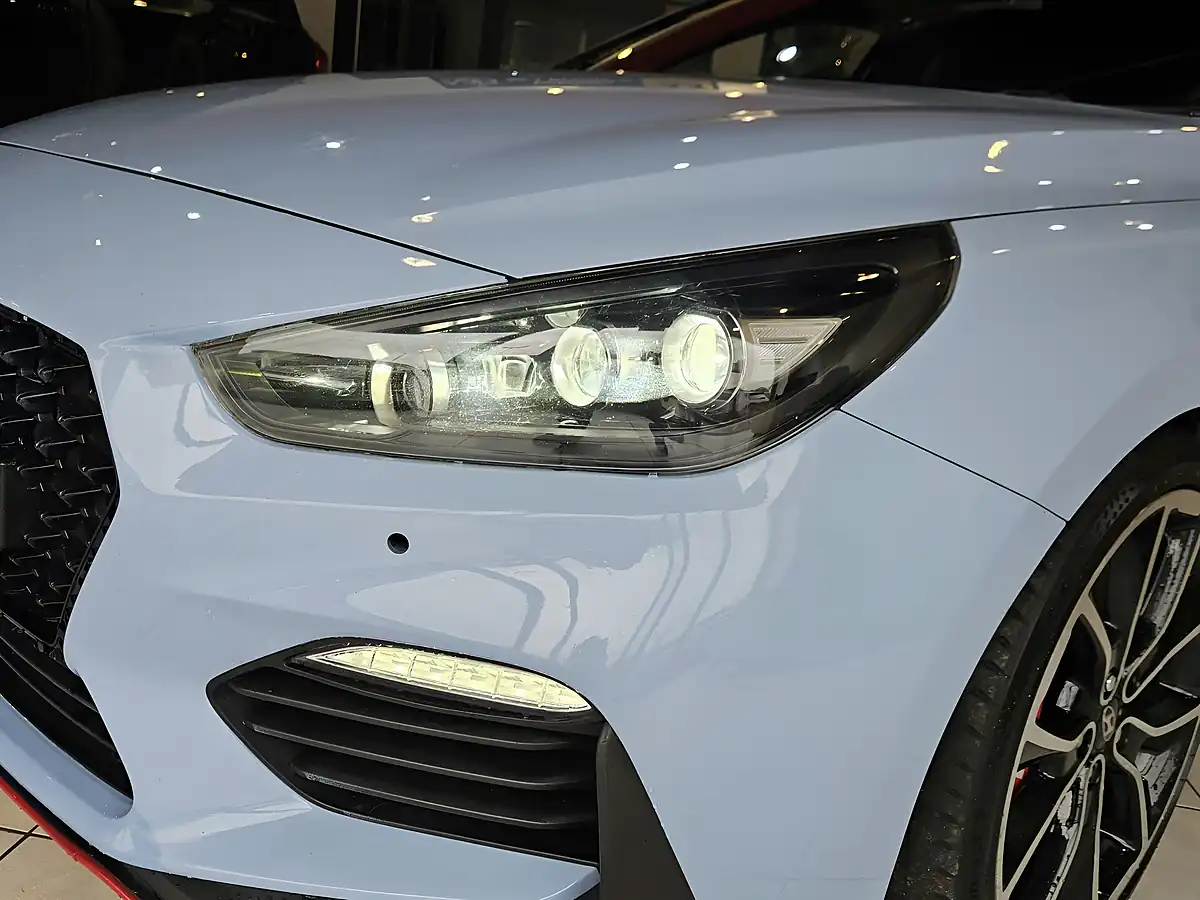 Used 2017 Hyundai I30 N Performance Blue - Interior and Exterior details 4