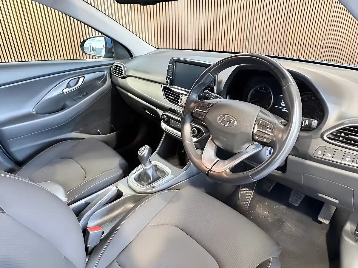 Used 2017 Hyundai i30 Se Nav Blue - Interior and Exterior details 10