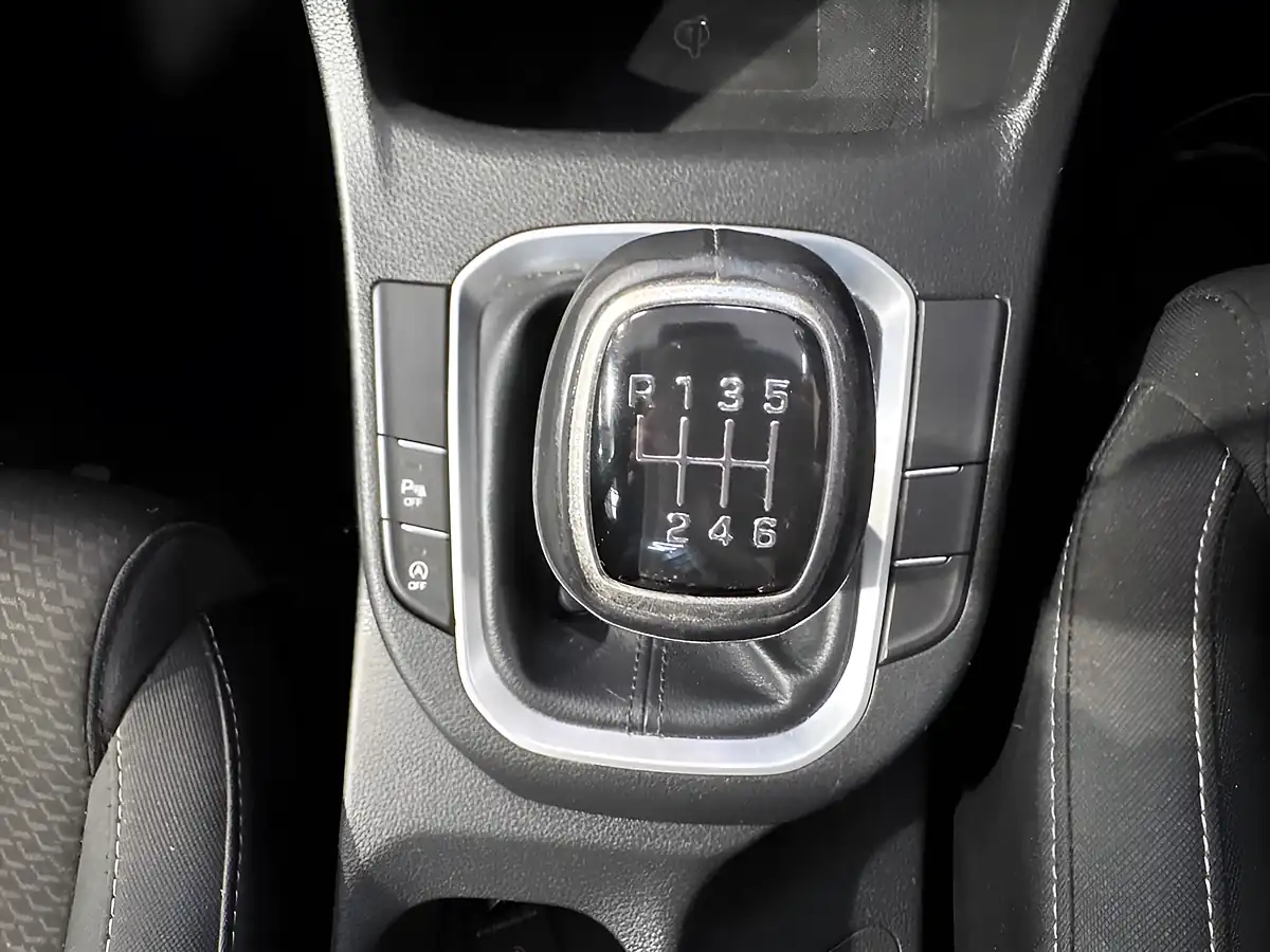 Used 2017 Hyundai i30 Se Nav Blue - Interior and Exterior details 12