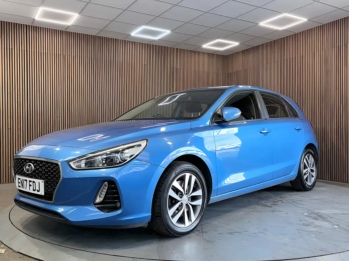 Used 2017 Hyundai i30 Se Nav Blue - Interior and Exterior details 3