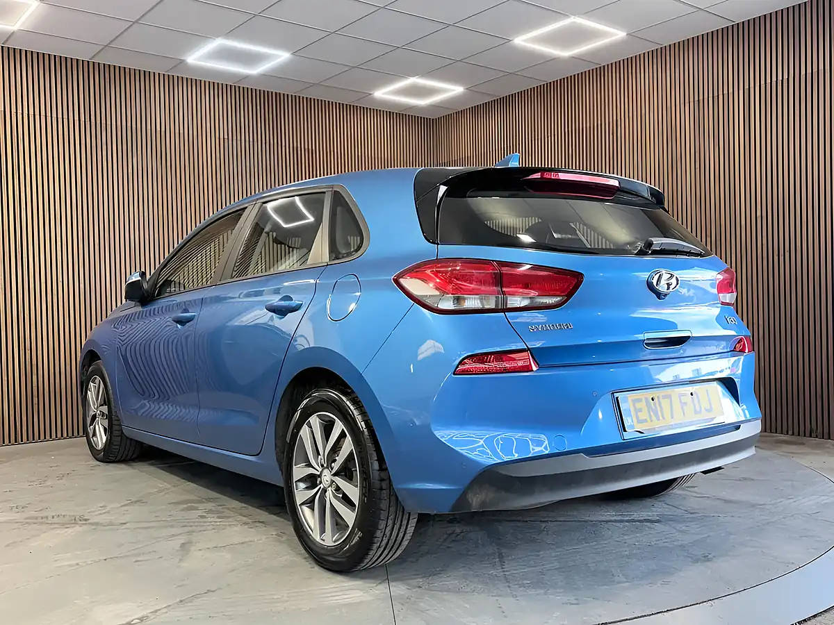 Used 2017 Hyundai i30 Se Nav Blue - Interior and Exterior details 4