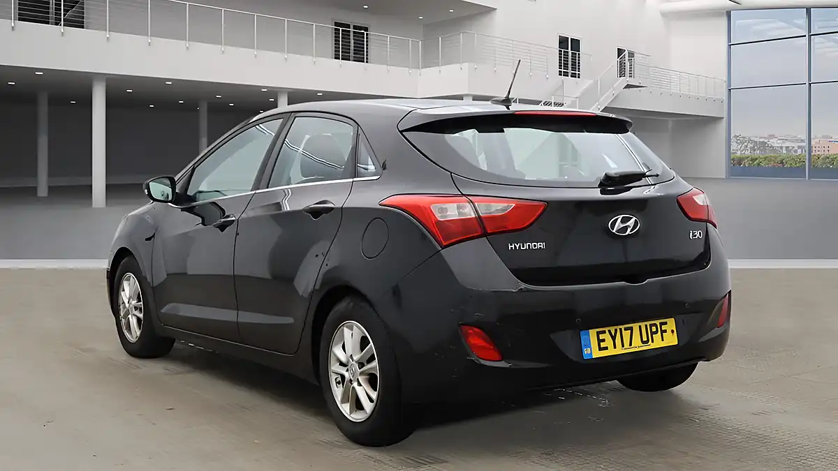 Used 2017 Hyundai i30 Se Nav Phantom Black - Interior and Exterior details 3