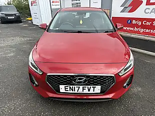 Used 2017 Hyundai i30 Se Nav Red - Interior and Exterior details 7